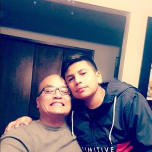 Meet your Posher, Carlos